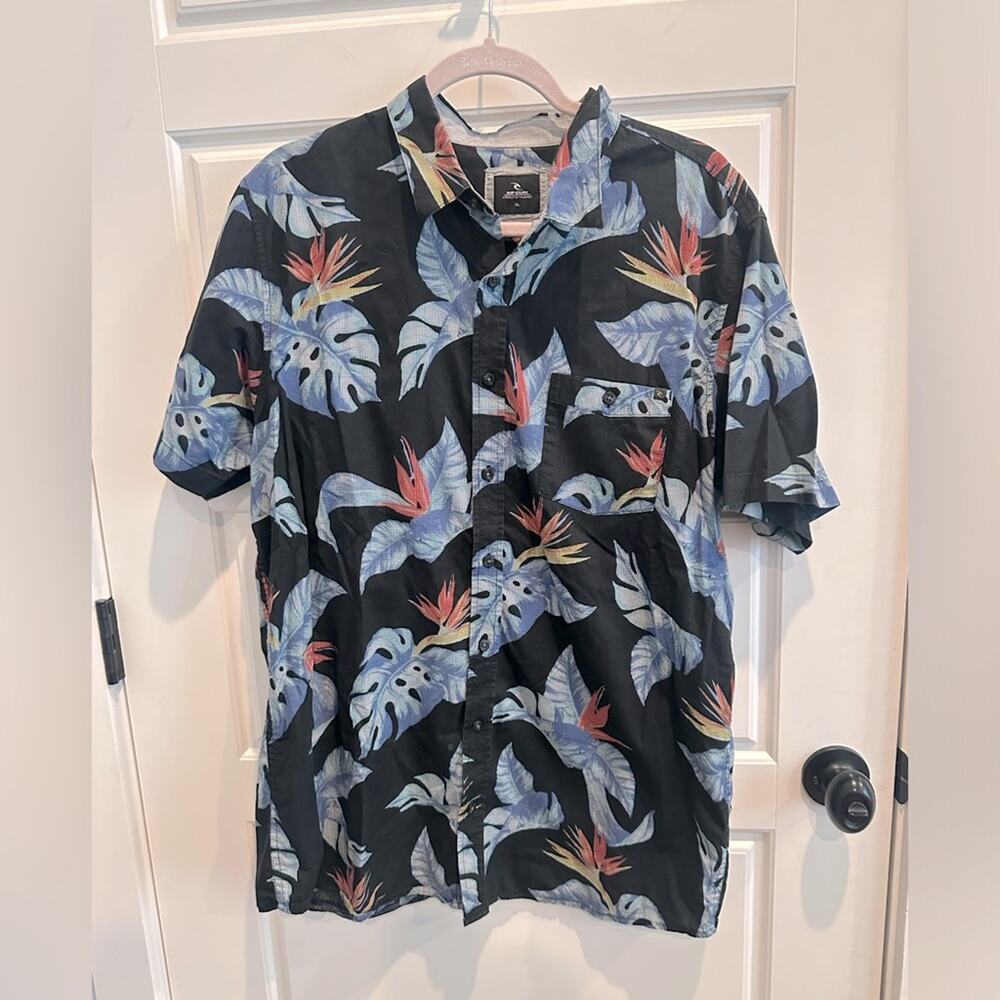 Rip Curl Men’s Floral Hawaiian Shirt
